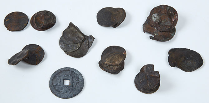空襲にあった硬貨（2）